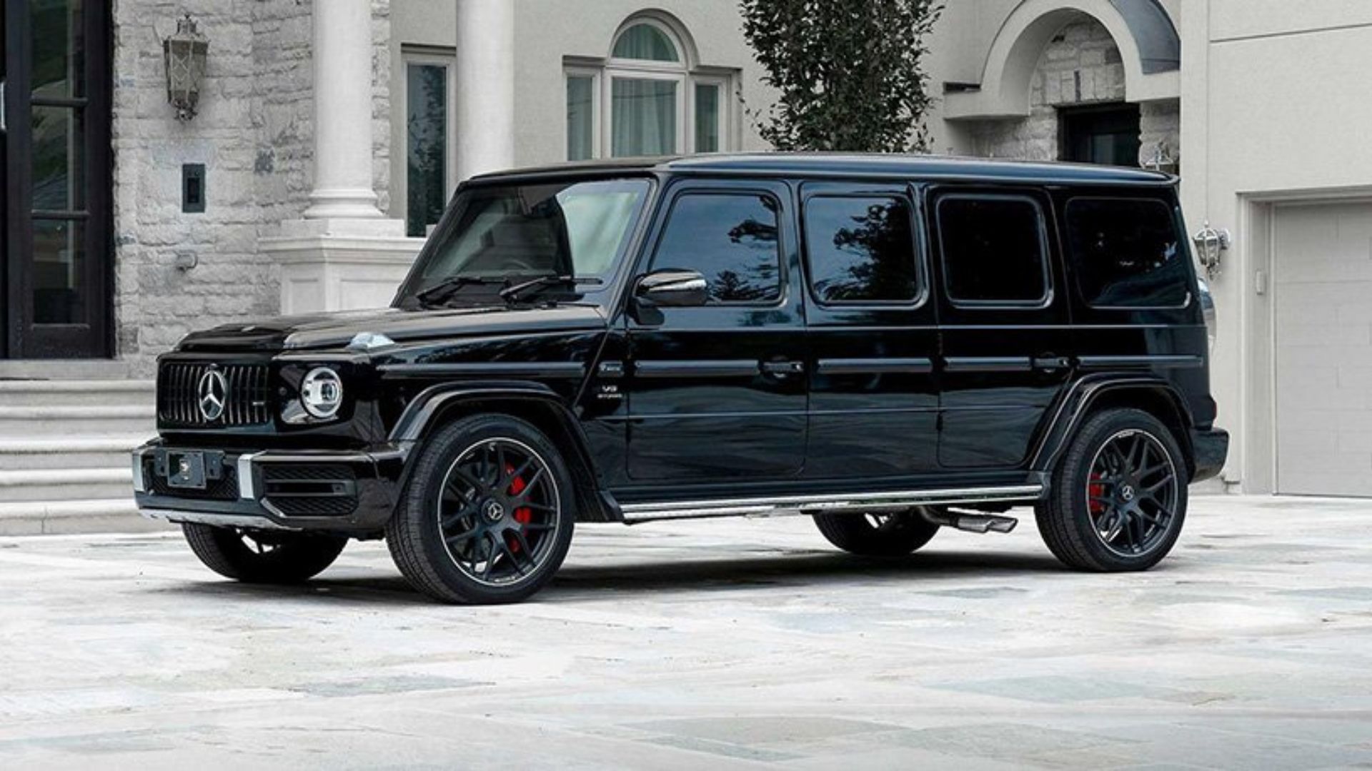 Mercedes-Benz G-Wagon (G63 AMG)