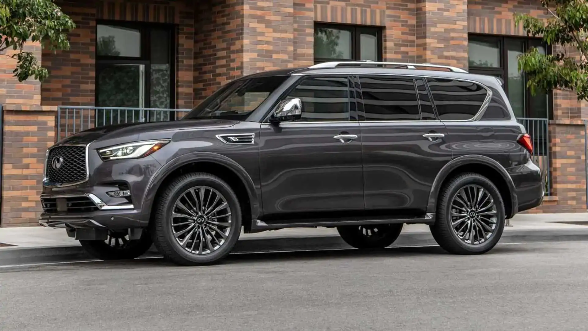 Infiniti QX80